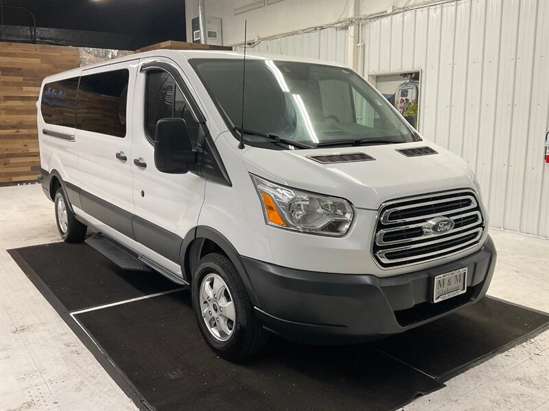 2017 Ford Transit 350 XLT Passenger 3.7L 6Cyl /Low Roof/57,000 MIles  / Backup Camera / 8-Passenger w. CARGO AREA - Photo 2 - Gladstone, OR 97027