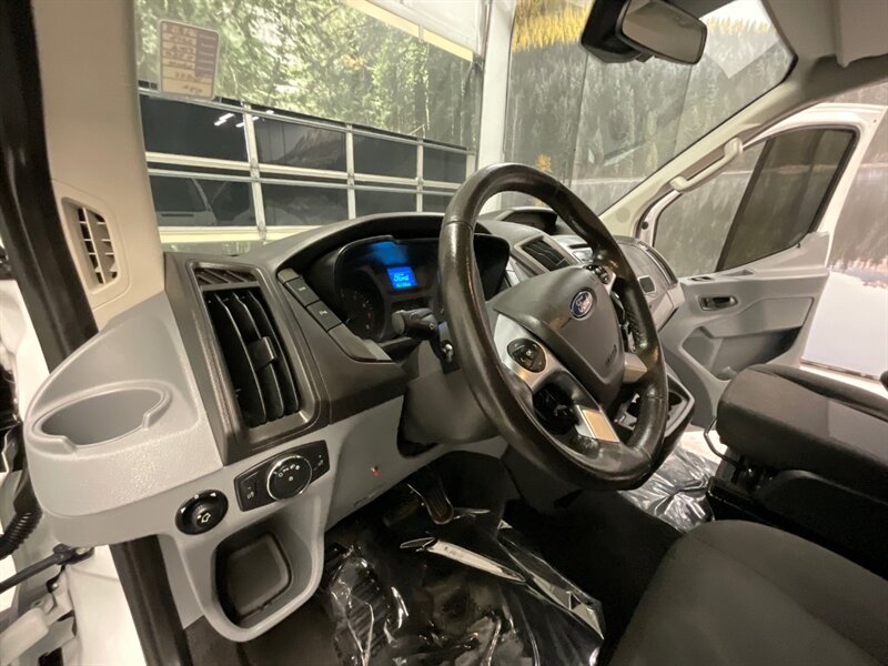 2017 Ford Transit 350 XLT Passenger 3.7L 6Cyl /Low Roof/57,000 MIles  / Backup Camera / 8-Passenger w. CARGO AREA - Photo 16 - Gladstone, OR 97027