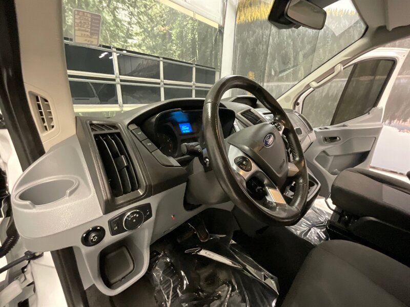 2017 Ford Transit 350 XLT Passenger 3.7L 6Cyl /Low Roof/57,000 MIles / Backup Camera / 8-Passenger w. CARGO AREA - Photo 16 - Gladstone, OR 97027