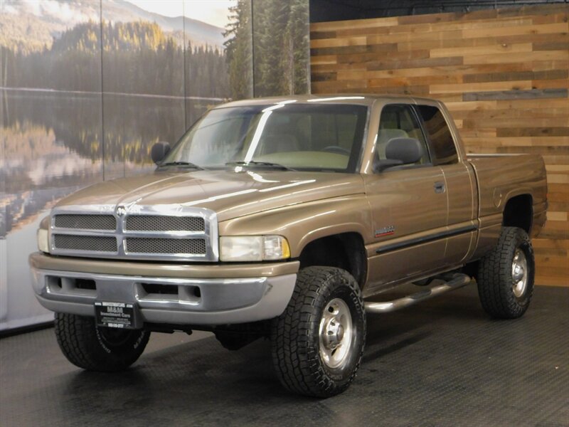 2001 Dodge Ram 2500 Laramie 4X4 / 5.9L DIESEL/ NEW TIRES/ 116,000 MILE   - Photo 25 - Gladstone, OR 97027