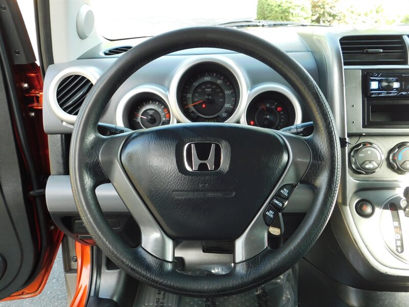2004 Honda Element EX / All Wheel Drive / Sunroof / One Owner   - Photo 18 - Portland, OR 97217