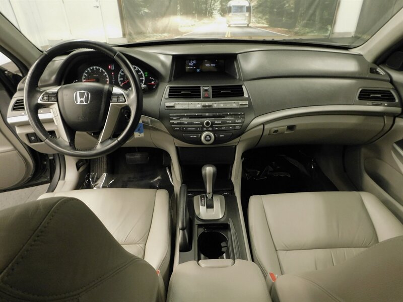 2010 Honda Accord EX-L V6 3.5L / Leath   - Photo 17 - Gladstone, OR 97027