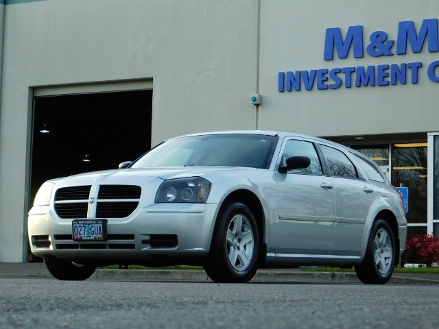 2005 Dodge Magnum SXT / Wagon / Leather / New Tires / Excel Cond   - Photo 1 - Portland, OR 97217