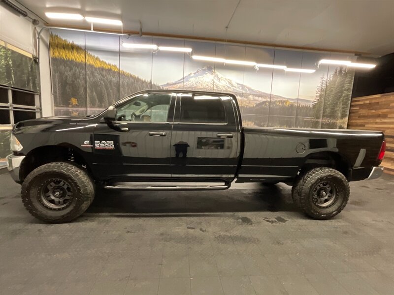 2013 RAM 2500 Crew Cab 4X4 / 6.7L CUMMINS DIESEL / 6-SPEED  1-OWNER LOCAL OREGON / LONG BED / RUST FREE / LIFTED w/ 37 " TOYO OPEN COUNTRY & FUEL WHEELS - Photo 3 - Gladstone, OR 97027