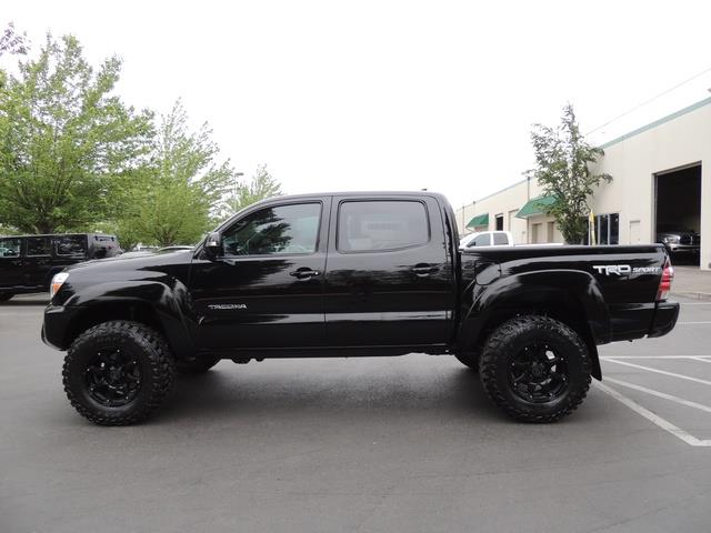 2014 Toyota Tacoma V6 / 4X4 / TRD SPORT OFF ROAD / 1-OWNER / LIFTED   - Photo 3 - Portland, OR 97217