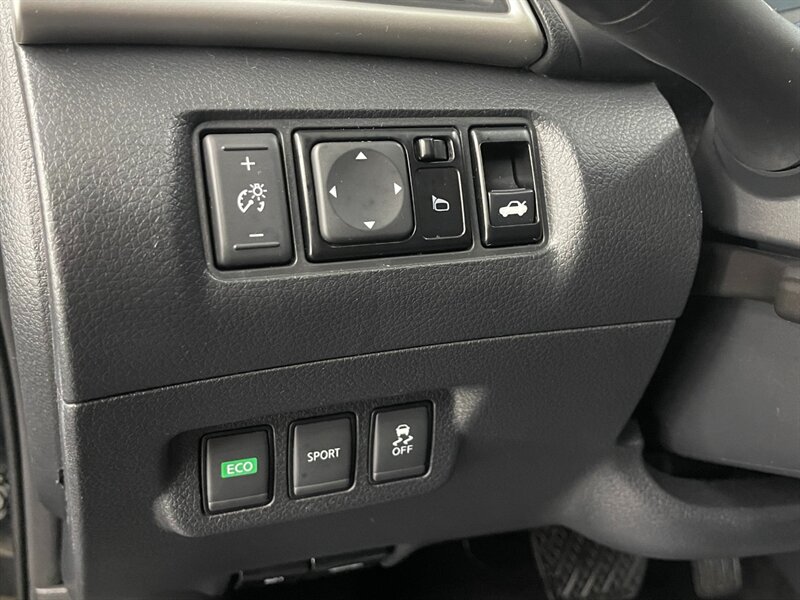 2017 Nissan Sentra SV Sedan / Backup Ca   - Photo 19 - Gladstone, OR 97027