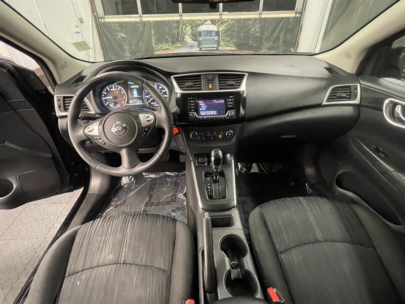 2017 Nissan Sentra SV Sedan / Backup Ca   - Photo 16 - Gladstone, OR 97027