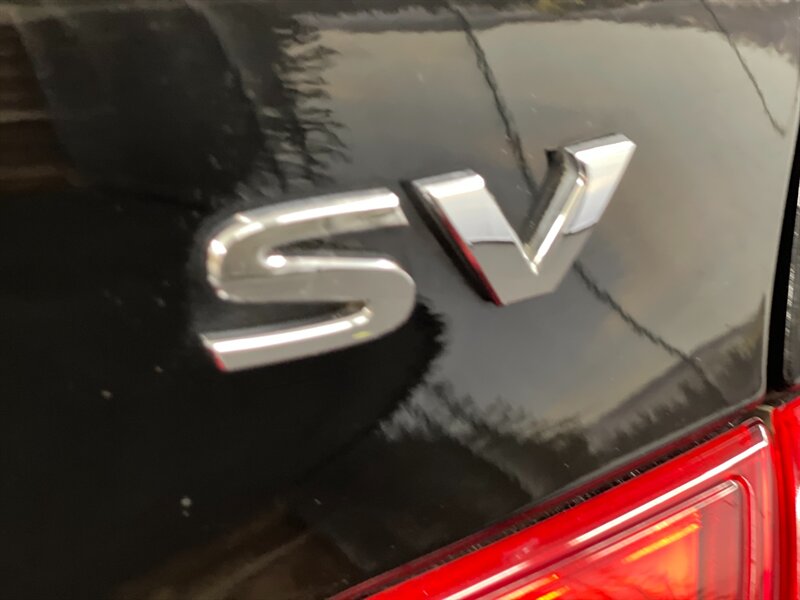 2017 Nissan Sentra SV Sedan / Backup Ca   - Photo 32 - Gladstone, OR 97027