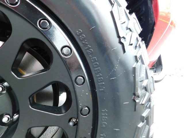 2017 Toyota 4Runner SR5 / 4X4 / SR5 Premium Upgraded / CUSTOM LIFTED   - Photo 52 - Portland, OR 97217