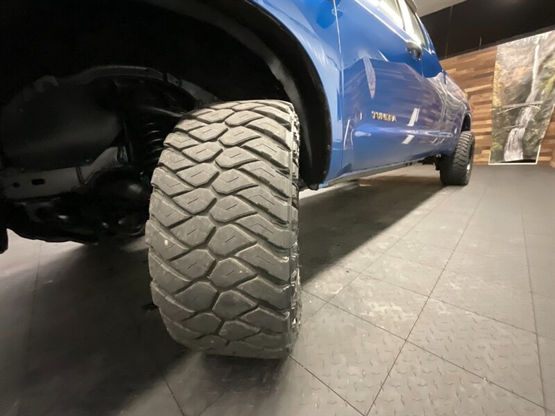 2007 Toyota Tundra SR5 4X4 / 5.7L V8 / LONG BED / LIFTED / LOCAL  LIFTED w/ 33 " TIRES & 18 " MOTO WHEELS / LONG BED 8FT / RUST FREE / CLEAN !! - Photo 22 - Gladstone, OR 97027