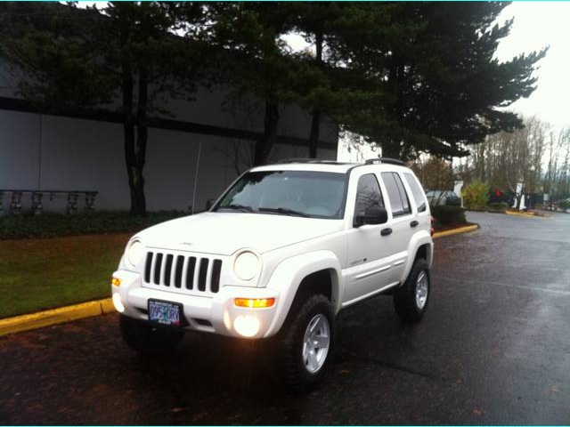 2002 Jeep Liberty Limited   - Photo 1 - Portland, OR 97217