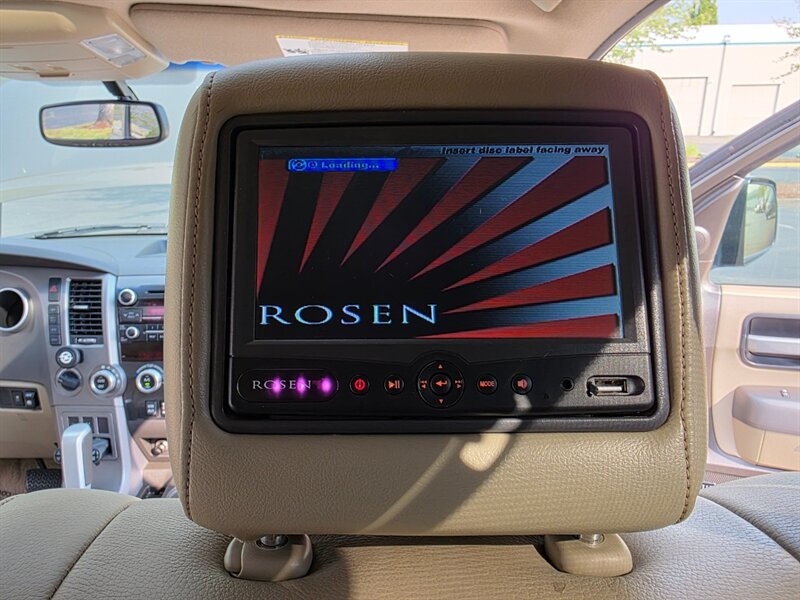 2011 Toyota Sequoia Limited 4X4 / 5.7L V8 / DVD / BACK CAM / NEW TIRES / SERVICED AT TOYOTA / FULLY LOADED !! - Photo 48 - Portland, OR 97217