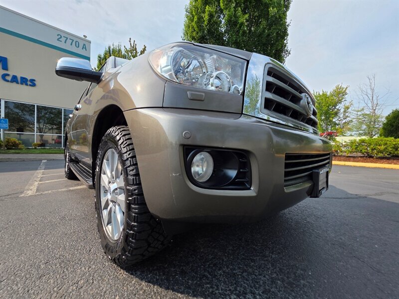 2011 Toyota Sequoia Limited 4X4 / 5.7L V8 / DVD / BACK CAM / NEW TIRES / SERVICED AT TOYOTA / FULLY LOADED !! - Photo 9 - Portland, OR 97217