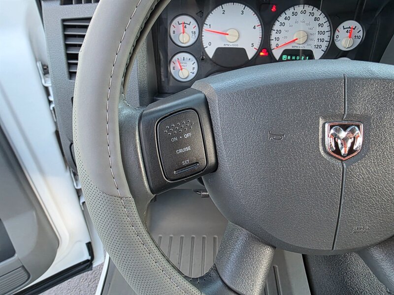 2007 Dodge Ram 2500 Laramie 4X4 / 5.9 L CUMMINS DIESEL / THUREN LIFT / High Output / MOTO METAL WHEELS / FALKEN Tires / Custom UPGRADES !! - Photo 39 - Portland, OR 97217