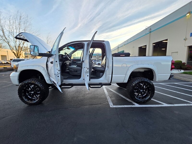 2007 Dodge Ram 2500 Laramie 4X4 / 5.9 L CUMMINS DIESEL / THUREN LIFT / High Output / MOTO METAL WHEELS / FALKEN Tires / Custom UPGRADES !! - Photo 23 - Portland, OR 97217