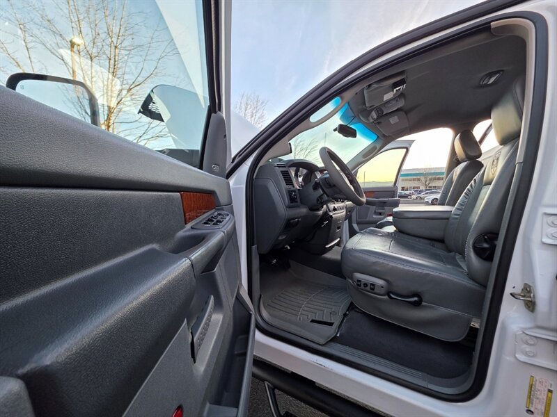 2007 Dodge Ram 2500 Laramie 4X4 / 5.9 L CUMMINS DIESEL / THUREN LIFT / High Output / MOTO METAL WHEELS / FALKEN Tires / Custom UPGRADES !! - Photo 41 - Portland, OR 97217