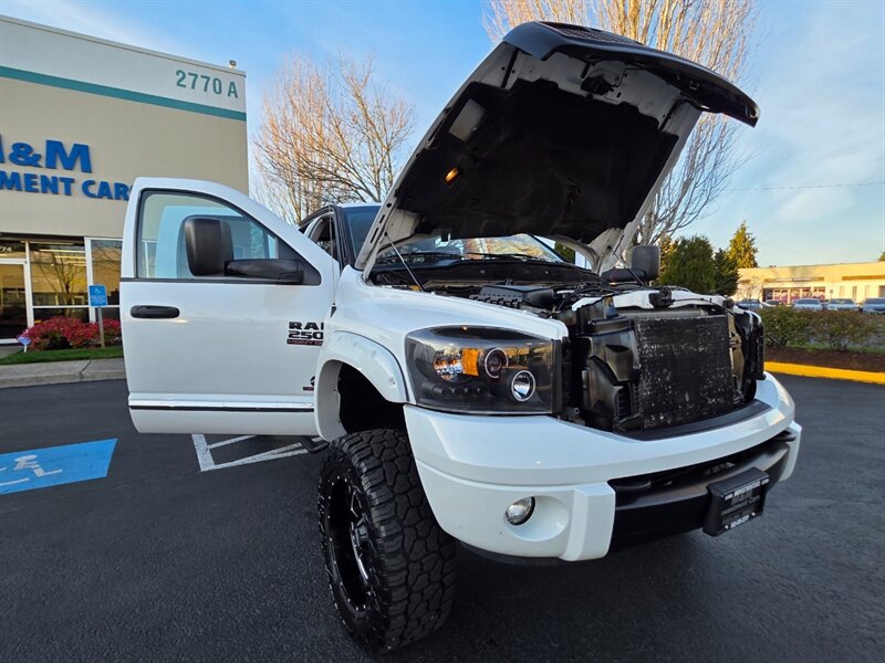 2007 Dodge Ram 2500 Laramie 4X4 / 5.9 L CUMMINS DIESEL / THUREN LIFT / High Output / MOTO METAL WHEELS / FALKEN Tires / Custom UPGRADES !! - Photo 28 - Portland, OR 97217