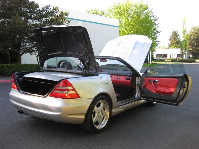 2000 Mercedes-Benz SLK230/4Cyl SuperCharged / HardTop Convertible   - Photo 13 - Portland, OR 97217
