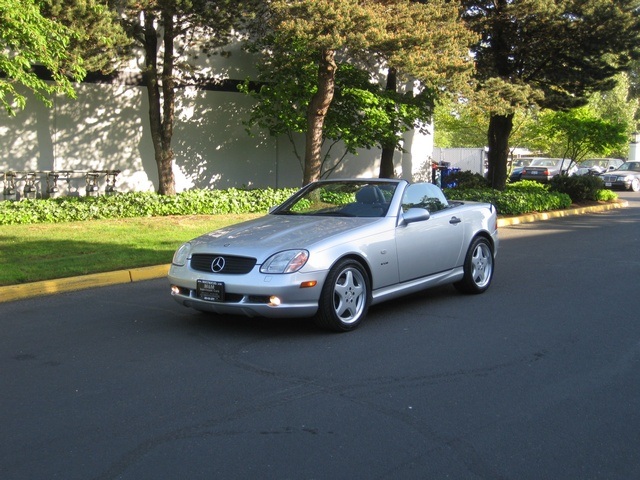 2000 Mercedes-Benz SLK230/4Cyl SuperCharged / HardTop Convertible   - Photo 43 - Portland, OR 97217
