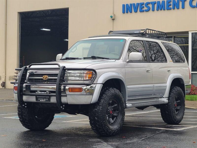 1998 Toyota 4Runner LIMITED V6 4X4 NEW TIMING BELT / E-LOCKER / LIFTED  / V6 3.4L / LEATHER / SUN ROOF / NEW TIRES / BRUSH GUARD / DIFF LOCK - Photo 1 - Portland, OR 97217