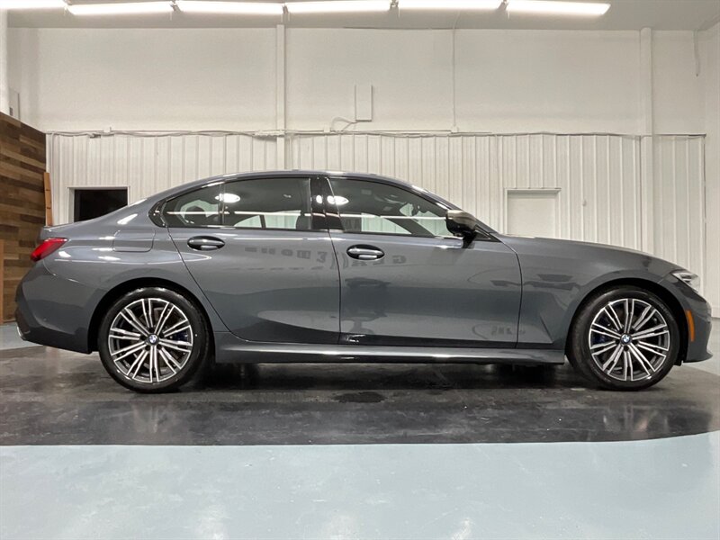 2020 BMW M340i xDrive AWD / M-Sport Pkg / ONLY 14,000 MILES  / Leather heated seats - Photo 4 - Gladstone, OR 97027