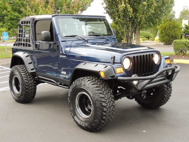 2003 Jeep Wrangler Sport / 6Cyl 4.0 Liter / Automatic / LIFTED LIFTED   - Photo 2 - Portland, OR 97217