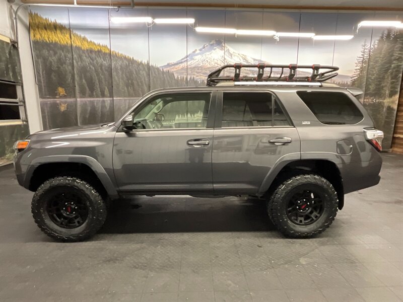 2019 Toyota 4Runner SR5 4X4 / 3RD ROW SEAT / LIFTED w/NEW WHEELS+TIRES  NEW SUSPENSION LIFT KIT w/ NEW BF GOODRICH TIRES & TRD OEM WHEELS / TYGRE LUGGAGE RACK - Photo 3 - Gladstone, OR 97027