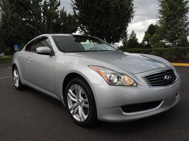 2010 INFINITI G37 Coupe x / AWD / 2DR / Leather / Loaded / 37k miles   - Photo 2 - Portland, OR 97217