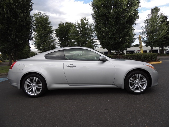 2010 INFINITI G37 Coupe x / AWD / 2DR / Leather / Loaded / 37k miles   - Photo 4 - Portland, OR 97217