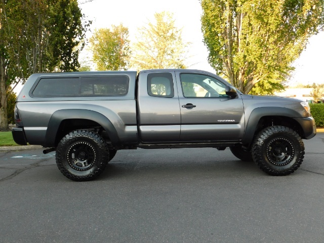 2014 Toyota Tacoma Access Cab 4-Door / 4X4/ 4Cyl / 5-SPEED / LIFTED   - Photo 4 - Portland, OR 97217