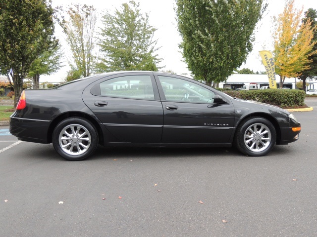 2000 Chrysler 300M / Luxury Sedan / Leather/ Sunroof / NEW TIRES   - Photo 4 - Portland, OR 97217