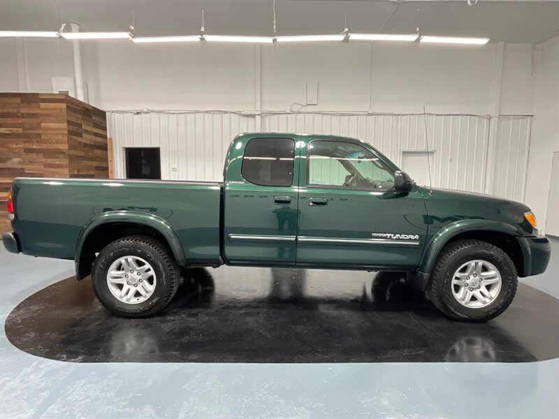 2004 Toyota Tundra Limited Access Cab 4-Dr / 4X4 / Leather/ 70K MILES  / LOCAL OREGON TRUCK RUST FREE - Photo 4 - Gladstone, OR 97027