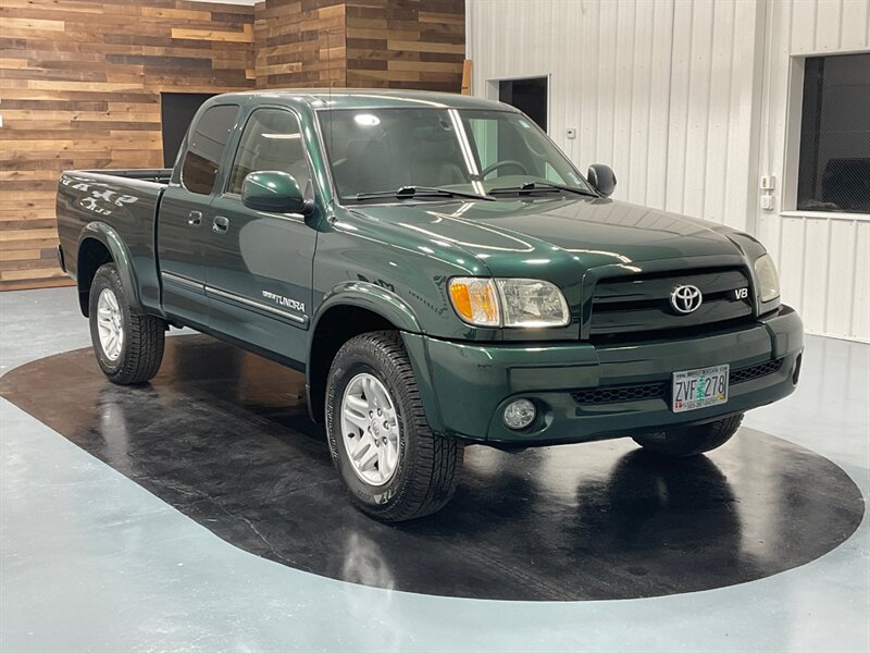 2004 Toyota Tundra Limited Access Cab 4-Dr / 4X4 / Leather/ 70K MILES  / LOCAL OREGON TRUCK RUST FREE - Photo 2 - Gladstone, OR 97027