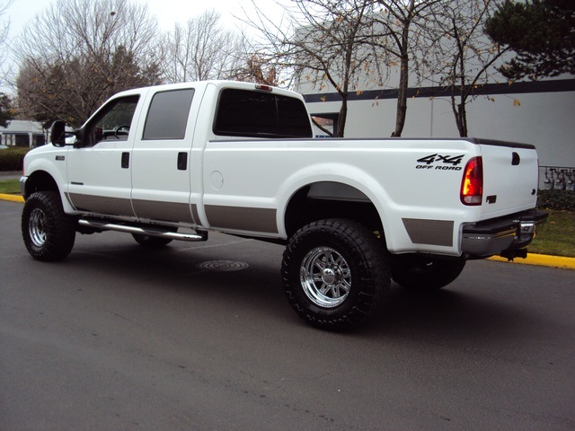 2001 Ford F-350 7.3L Diesel / 4WD/ LIFTED   - Photo 3 - Portland, OR 97217