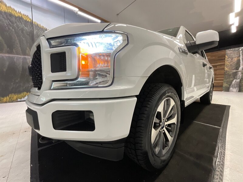 2019 Ford F-150 STX Crew Cab 4X4 / 2.7L V6 EcoBoost /1-OWNER LOCAL  / Sport Appearance Pkg / Towing Pkg / BRAND NEW TIRES / 58,000 MILES - Photo 9 - Gladstone, OR 97027