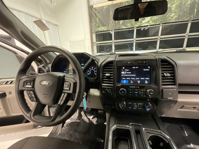 2019 Ford F-150 STX Crew Cab 4X4 / 2.7L V6 EcoBoost /1-OWNER LOCAL  / Sport Appearance Pkg / Towing Pkg / BRAND NEW TIRES / 58,000 MILES - Photo 16 - Gladstone, OR 97027