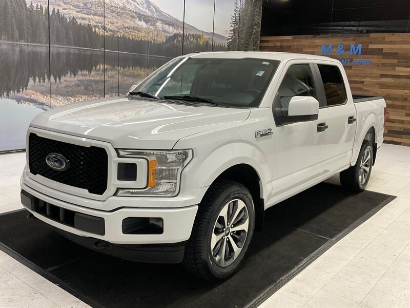 2019 Ford F-150 STX Crew Cab 4X4 / 2.7L V6 EcoBoost /1-OWNER LOCAL  / Sport Appearance Pkg / Towing Pkg / BRAND NEW TIRES / 58,000 MILES - Photo 1 - Gladstone, OR 97027