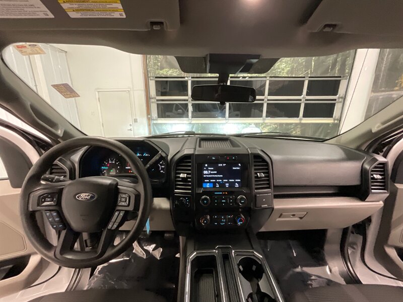 2019 Ford F-150 STX Crew Cab 4X4 / 2.7L V6 EcoBoost /1-OWNER LOCAL  / Sport Appearance Pkg / Towing Pkg / BRAND NEW TIRES / 58,000 MILES - Photo 32 - Gladstone, OR 97027