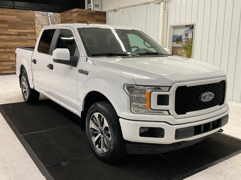 2019 Ford F-150 STX Crew Cab 4X4 / 2.7L V6 EcoBoost /1-OWNER LOCAL  / Sport Appearance Pkg / Towing Pkg / BRAND NEW TIRES / 58,000 MILES - Photo 2 - Gladstone, OR 97027