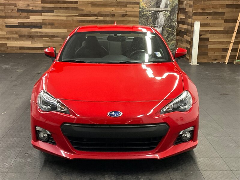 2015 Subaru BRZ Limited Coupe / 2.0L 4Cyl / 37,000 MILES  SHARP & CLEAN!!! - Photo 5 - Gladstone, OR 97027