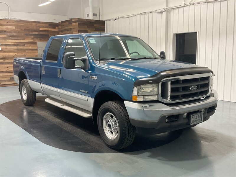 2002 Ford F-250 Super Duty Lariat 4X4 / 7.3L DIESEL / 6-SPEED 112k RUST FREE  / Leather & LOW MILES - Photo 2 - Gladstone, OR 97027