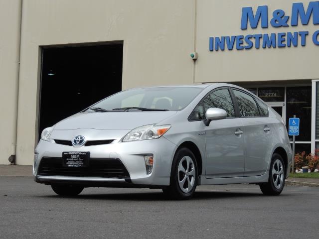 2013 Toyota Prius Two  / HatchBack / Only 37K Miles   - Photo 1 - Portland, OR 97217