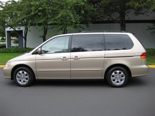 2002 Honda Odyssey EX-L Minivan V6 Bucket Seats/Power Doors/ 3RD Seat   - Photo 3 - Portland, OR 97217