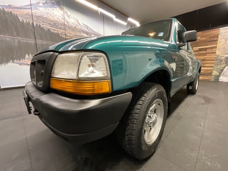 1998 Ford Ranger XLT Super Cab 4X4 / 4.0L V6 / 5-SPEED MANUAL  4X4 / LOCAL RUST FREE / NEW TIRES / ONLY 119,000 - Photo 26 - Gladstone, OR 97027