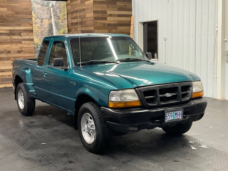 1998 Ford Ranger XLT Super Cab 4X4 / 4.0L V6 / 5-SPEED MANUAL  4X4 / LOCAL RUST FREE / NEW TIRES / ONLY 119,000 - Photo 2 - Gladstone, OR 97027