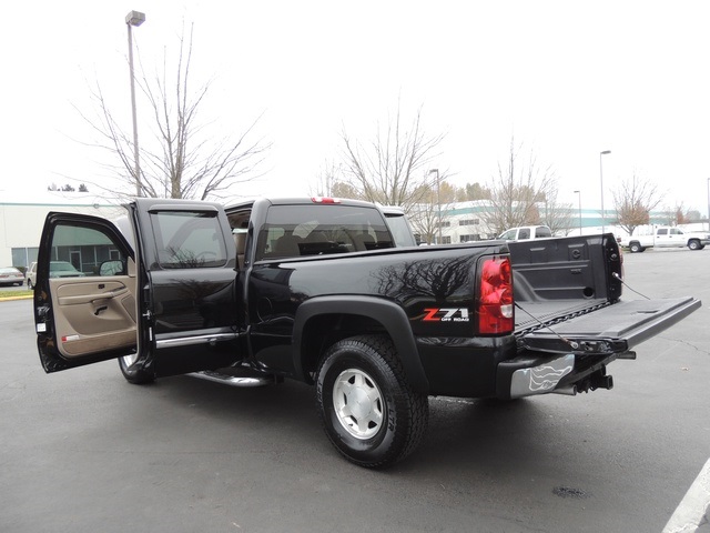 2004 GMC Sierra 1500 SLE 4dr Extended Cab / 4X4 / 5.3L 8Cyl / Leather   - Photo 26 - Portland, OR 97217