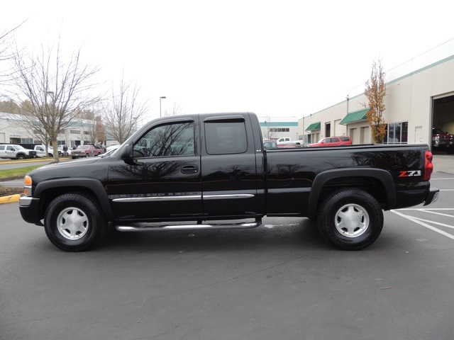 2004 GMC Sierra 1500 SLE 4dr Extended Cab / 4X4 / 5.3L 8Cyl / Leather   - Photo 3 - Portland, OR 97217