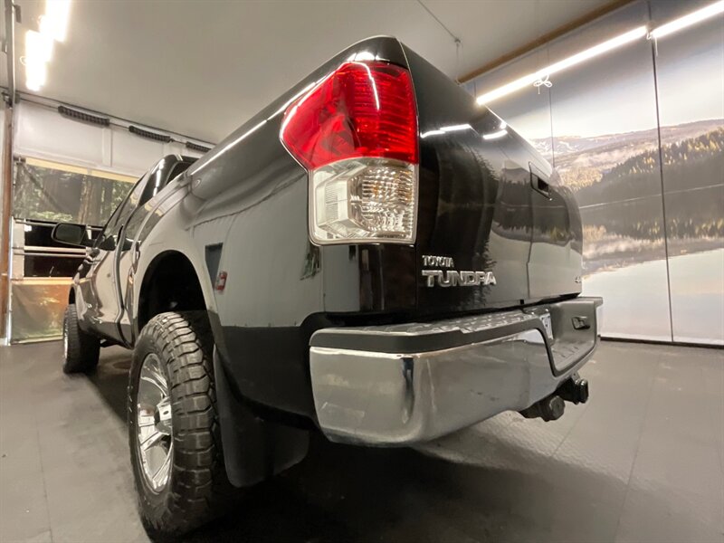 2011 Toyota Tundra Double Cab 4X4 / 5.7L V8 / 1-OWNER / 96,000 MILES  LOCAL OREGON TRUCK / RUST FREE / Excel Condition !! - Photo 11 - Gladstone, OR 97027
