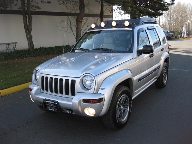 2004 Jeep Liberty Renegade   - Photo 1 - Portland, OR 97217