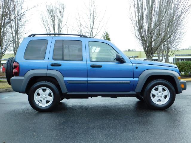 2005 Jeep Liberty Sport 4WD 126K Miles 6Cyl Moon roof Brand NewTires   - Photo 3 - Portland, OR 97217